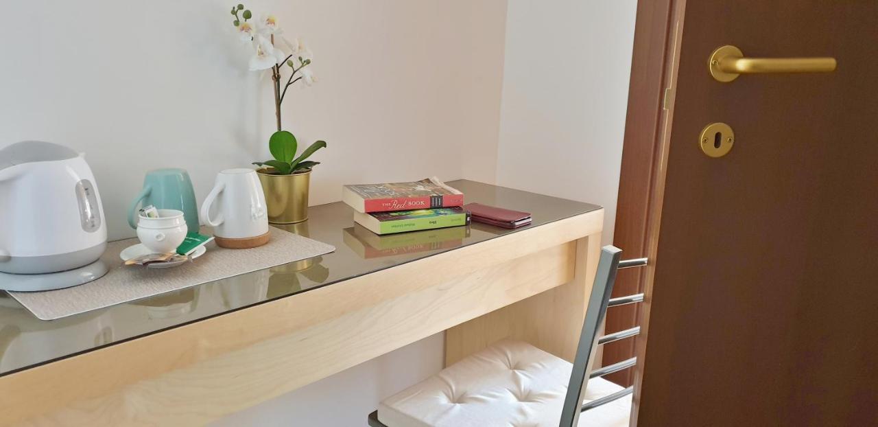 Double Room - Pedestrian Street Side
