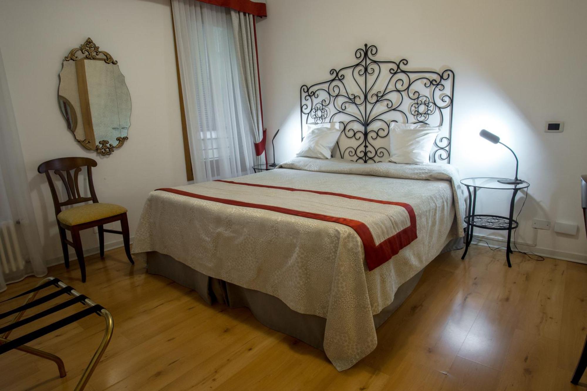Comfort Double or Twin Room