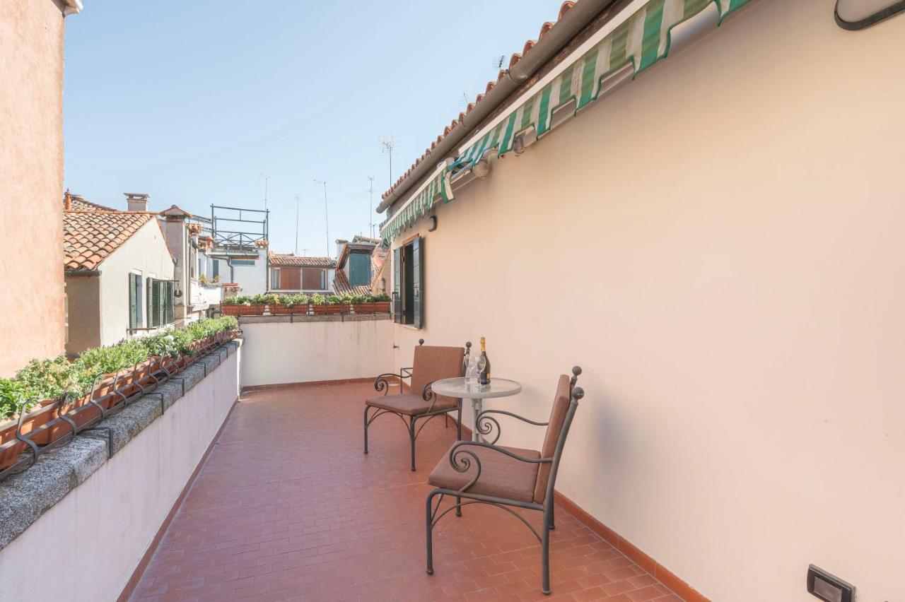 Deluxe Double Room with Private Terrace