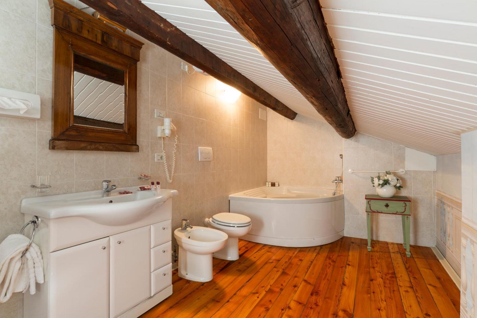 Junior Suite - Attic