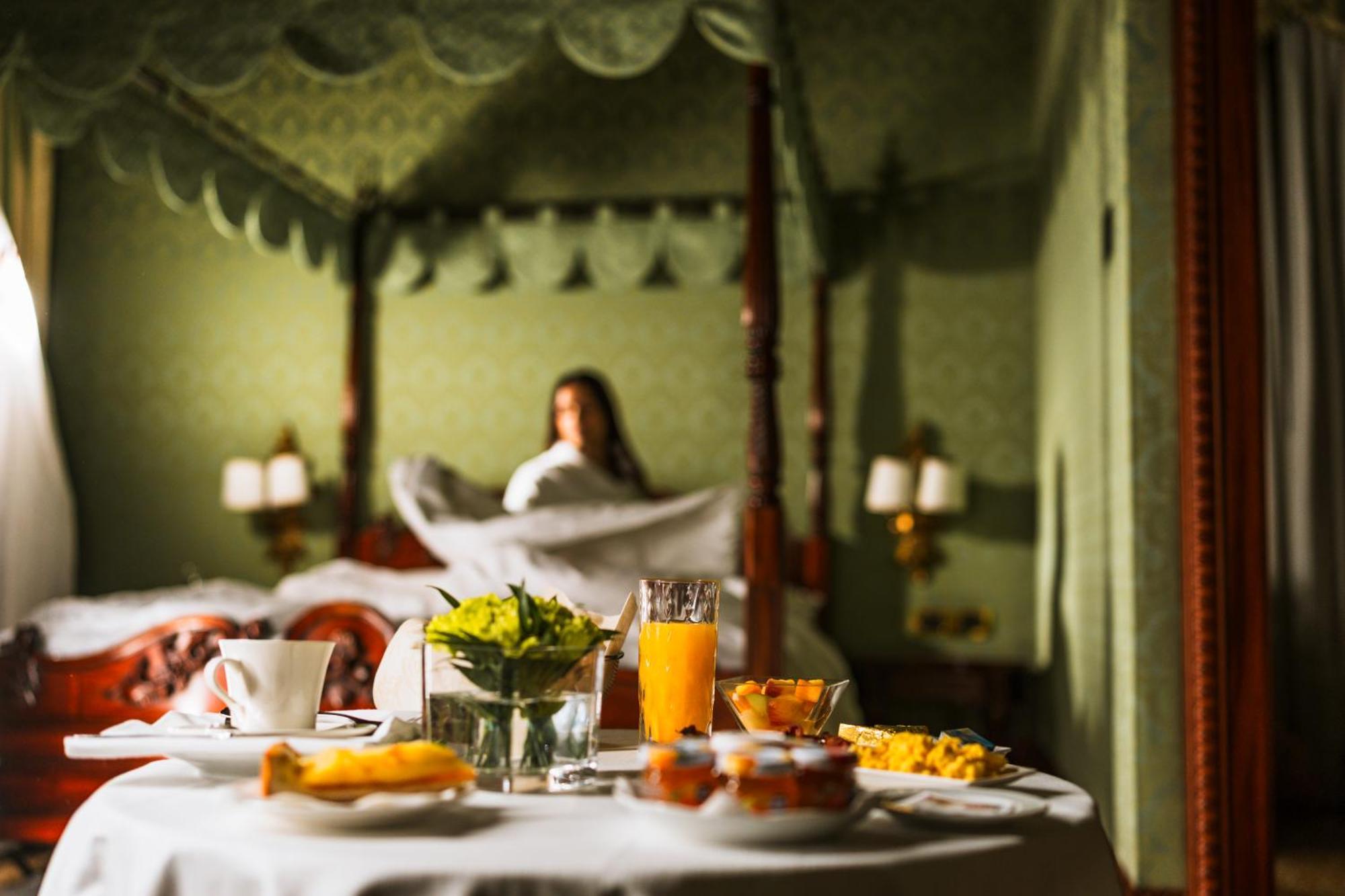 Junior Suite with Canal View