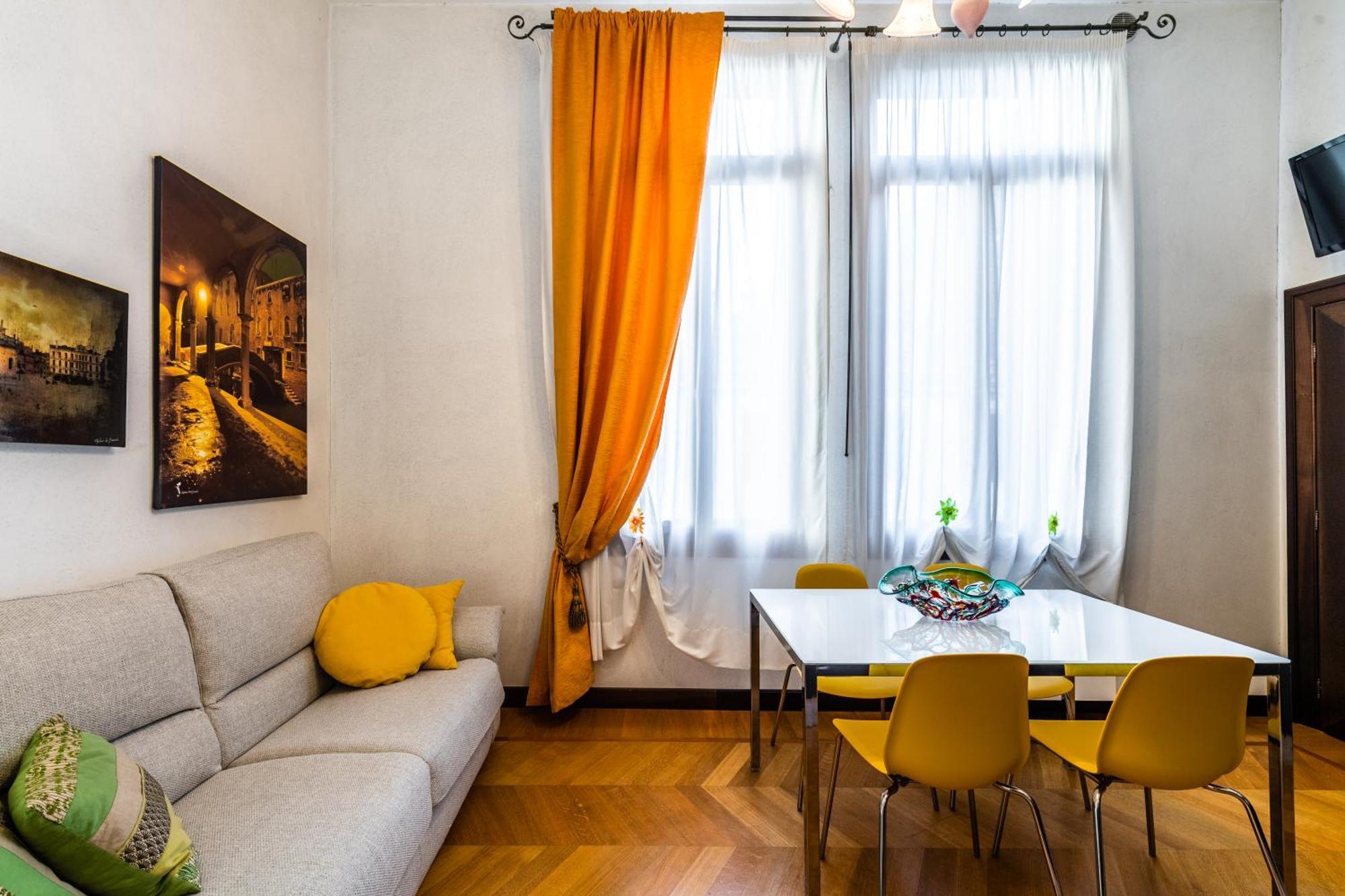 One-Bedroom Apartment,1756530453:JPEG