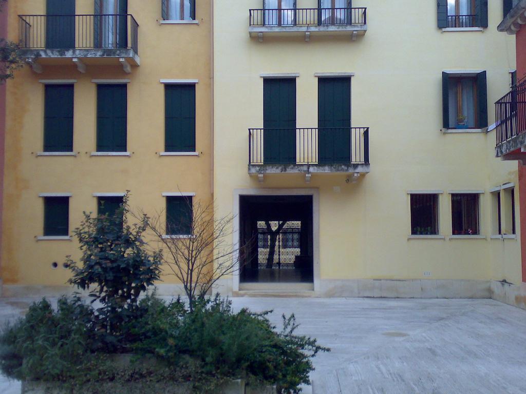 Bed 3-Bed Mixed Dormitory Room,271946857:JPEG