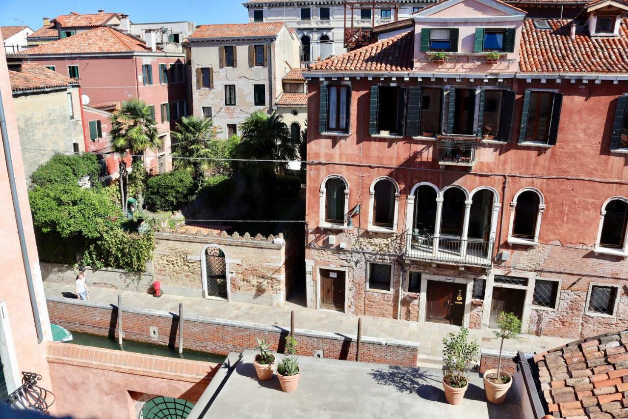 Apartment Split Level