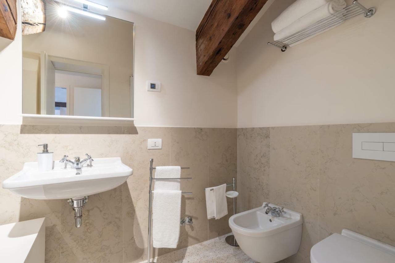 Apartment Split Level