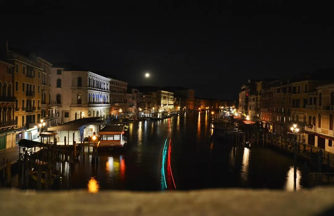 Venezia Canal View-1