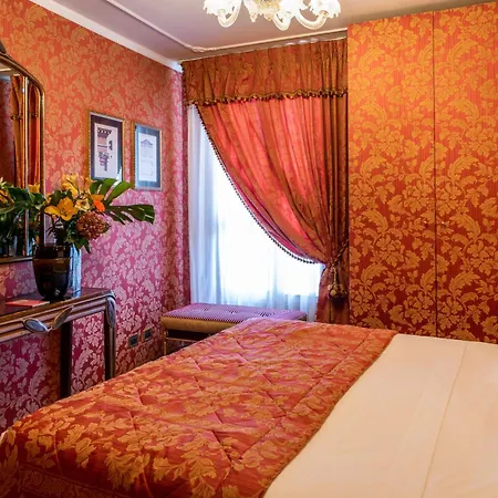 Hotel Santo Stefano-3