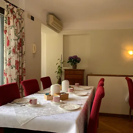 Al Campaniel Bed And Breakfast-3