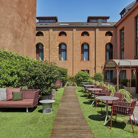 Hyatt Centric Murano Venice-3