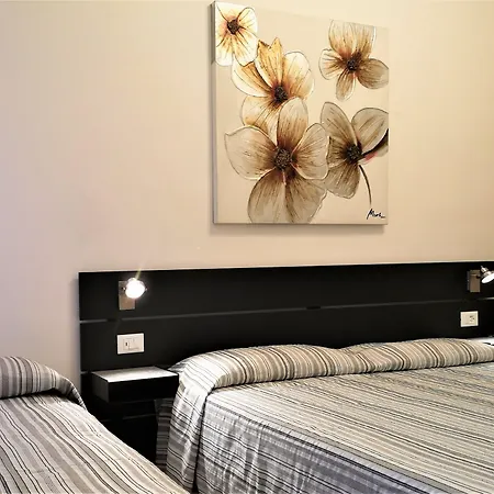 Hotel Rossi-3