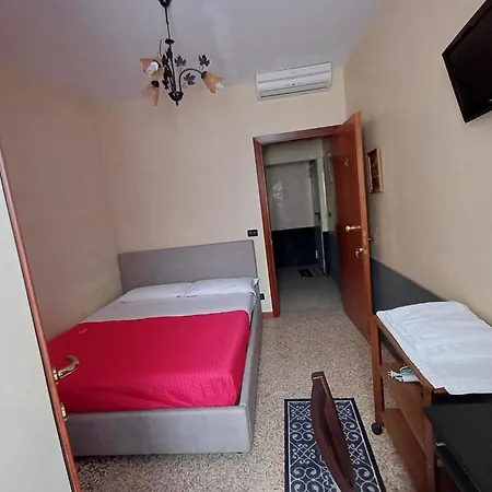 Venice Guest House-2