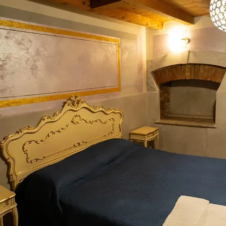 V Nice Rooms-3