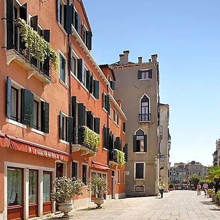 Palazzo Del Giglio-3